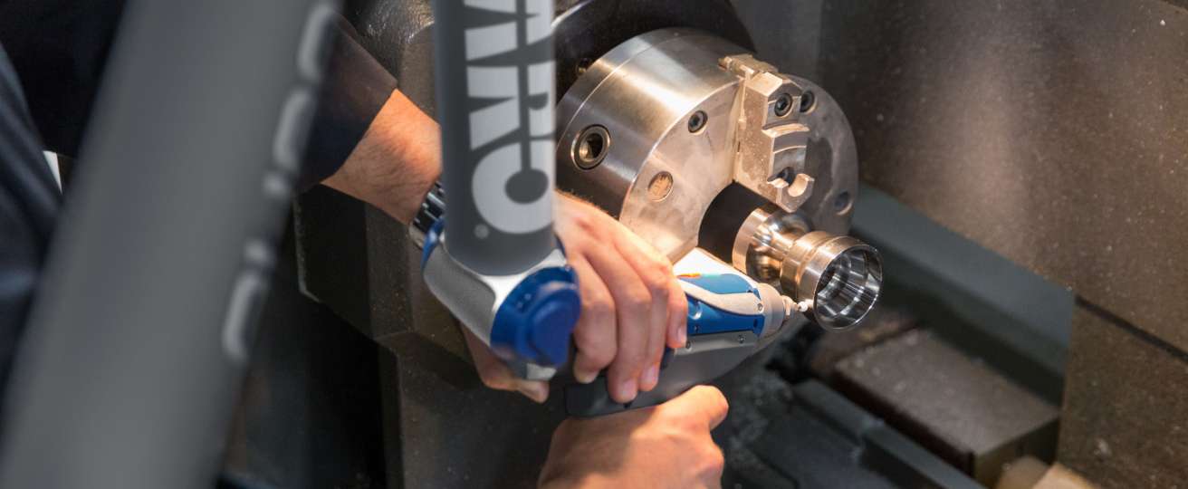 Formación en metrología industrial con cursos especializados en CMM portátil
