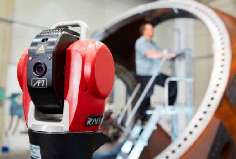 Sistema Laser Tracker para mediciones 3D de alta precisión en grandes distancias